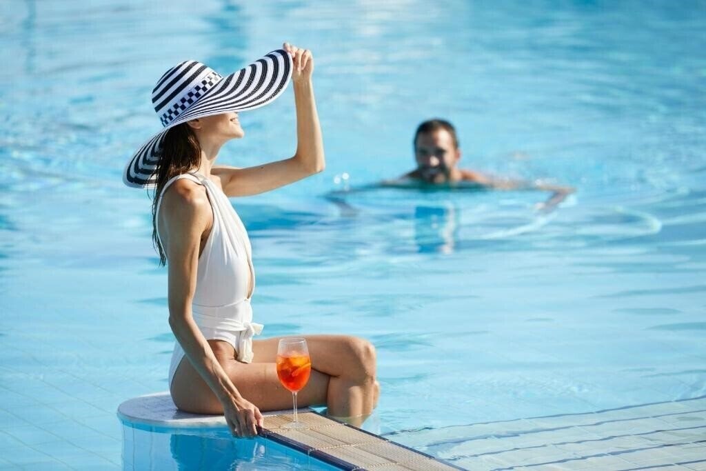 Фотография Neptune Luxury Resort 5*