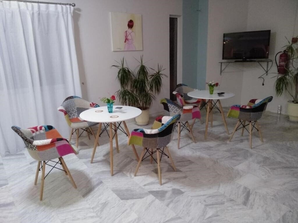 Фотографія Leonidas Hotel & Studios 2*