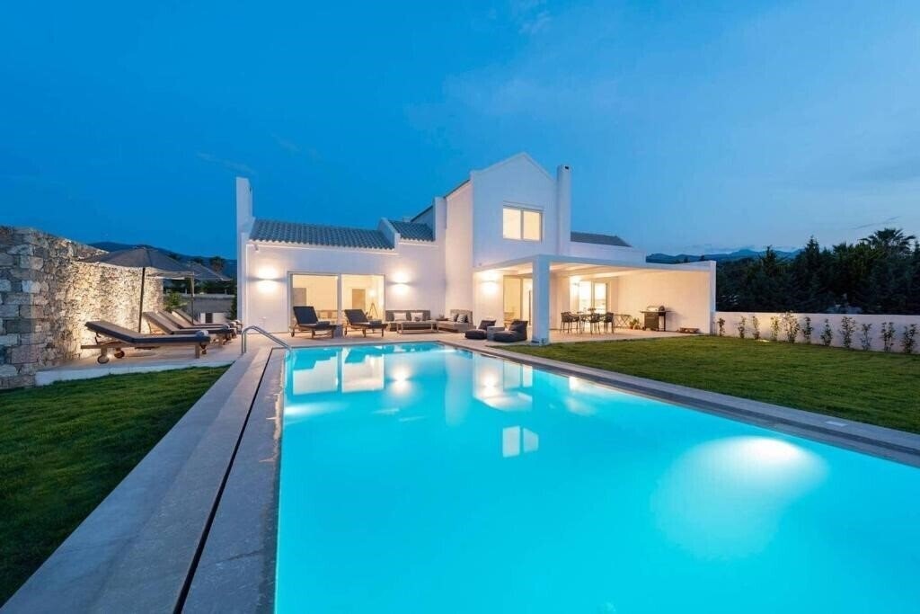Готель Melia Villa Kos 4*