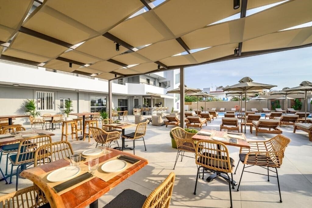 Фотография Nicolas Grand Suites 4*