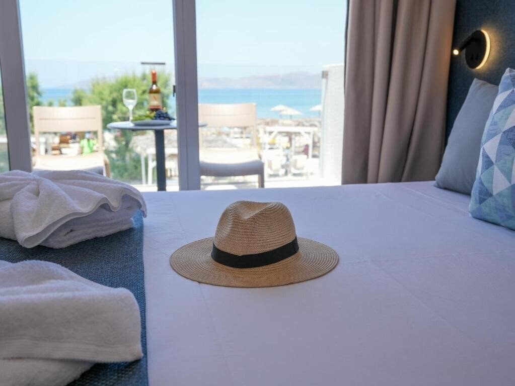 Картинка Seaside Beach Marmari Hotel 4*