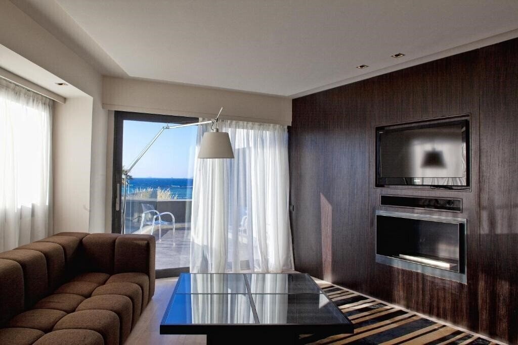 Картинка Aqua Blue Boutique Hotel & SPA Adults Only 5*