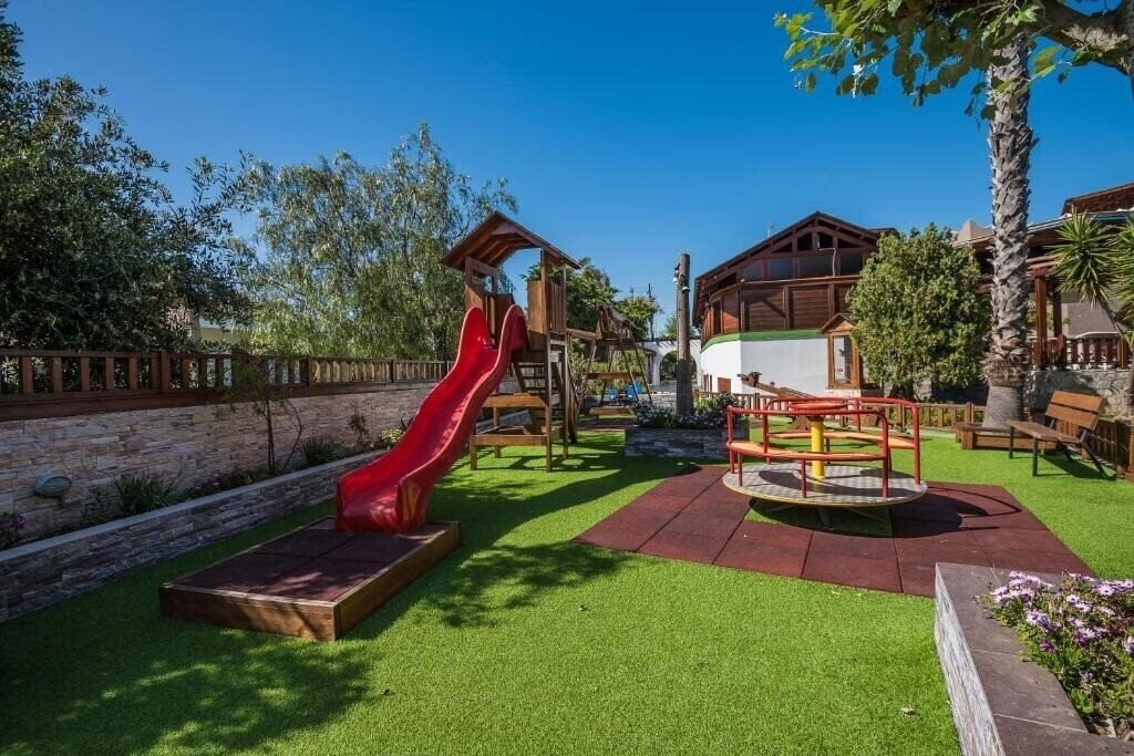 Фотография Gaia Garden 3*