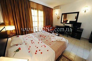 Готель Gaia Garden 3*