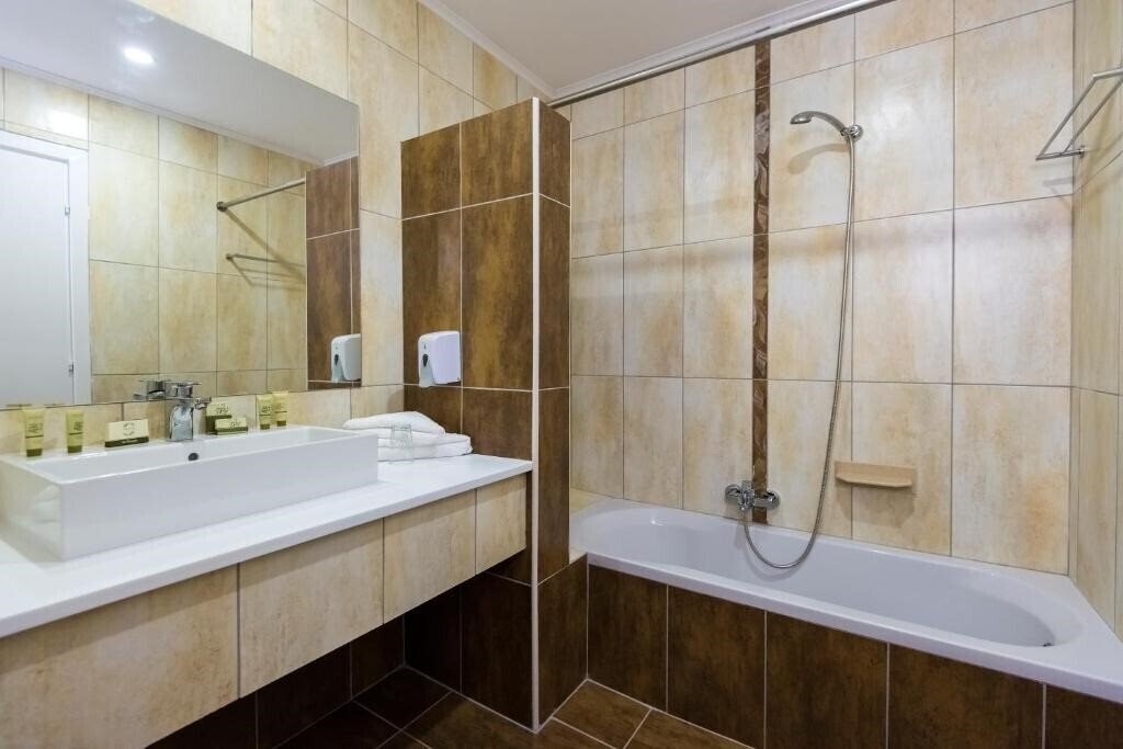 Фото Gaia Royal 4*