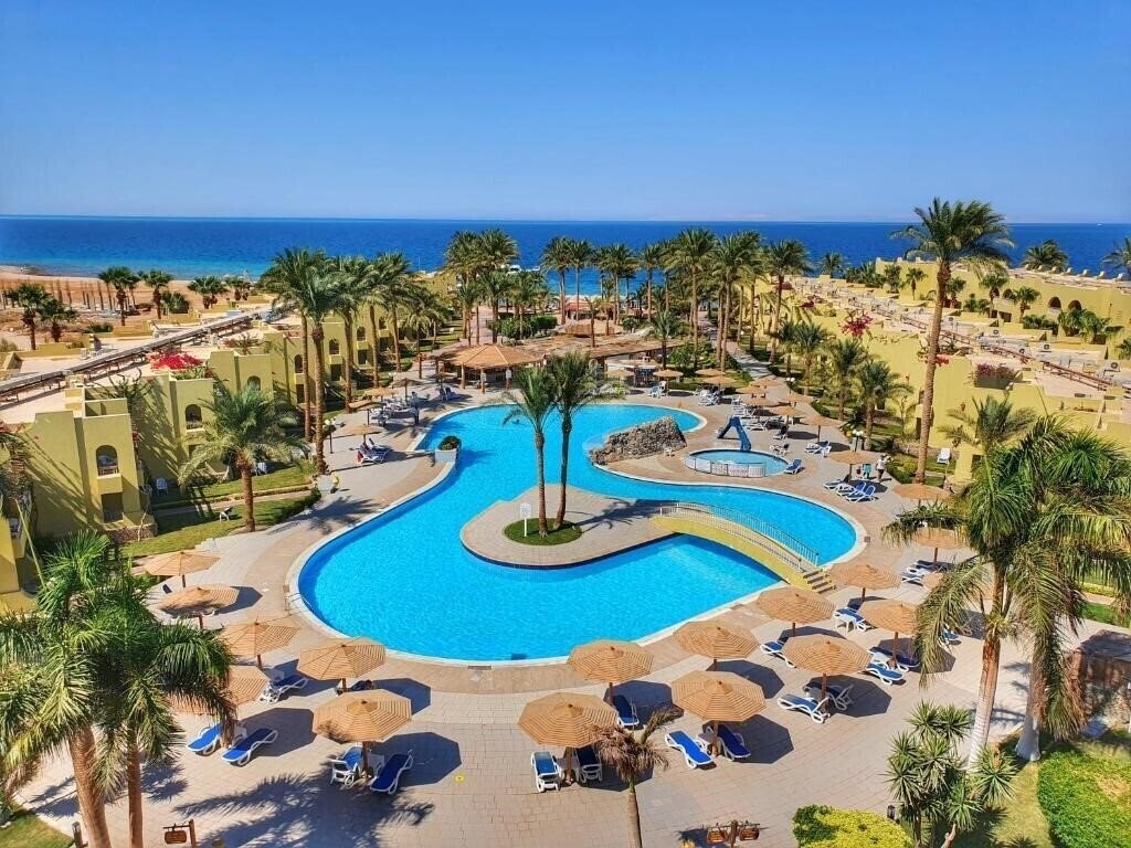 Отель Palm Beach 3*