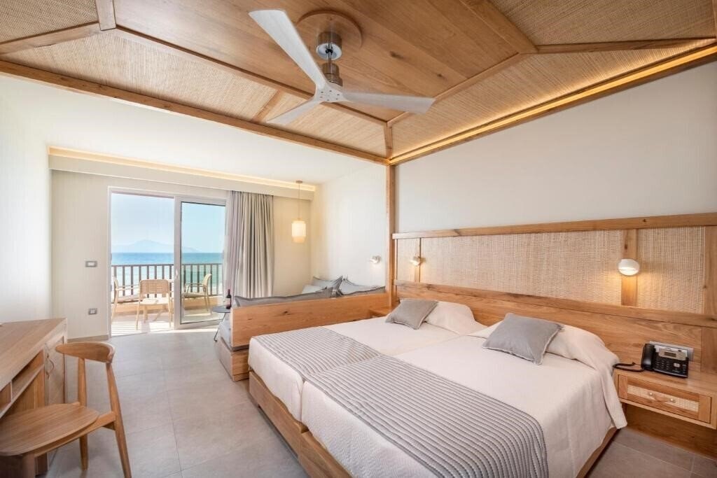 Фото Horizon Beach Resort 4*