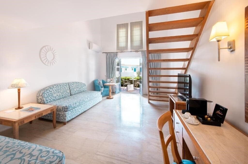 Картинка Mitsis Norida Beach 5*