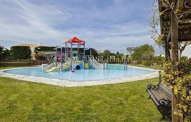 Готель Neptune Hotels Resort Convention Centre & Spa 5*