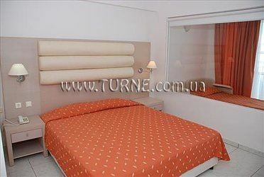 Готель Zorbas Beach Tigaki 4*