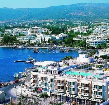 Готель Kosta Palace 4*