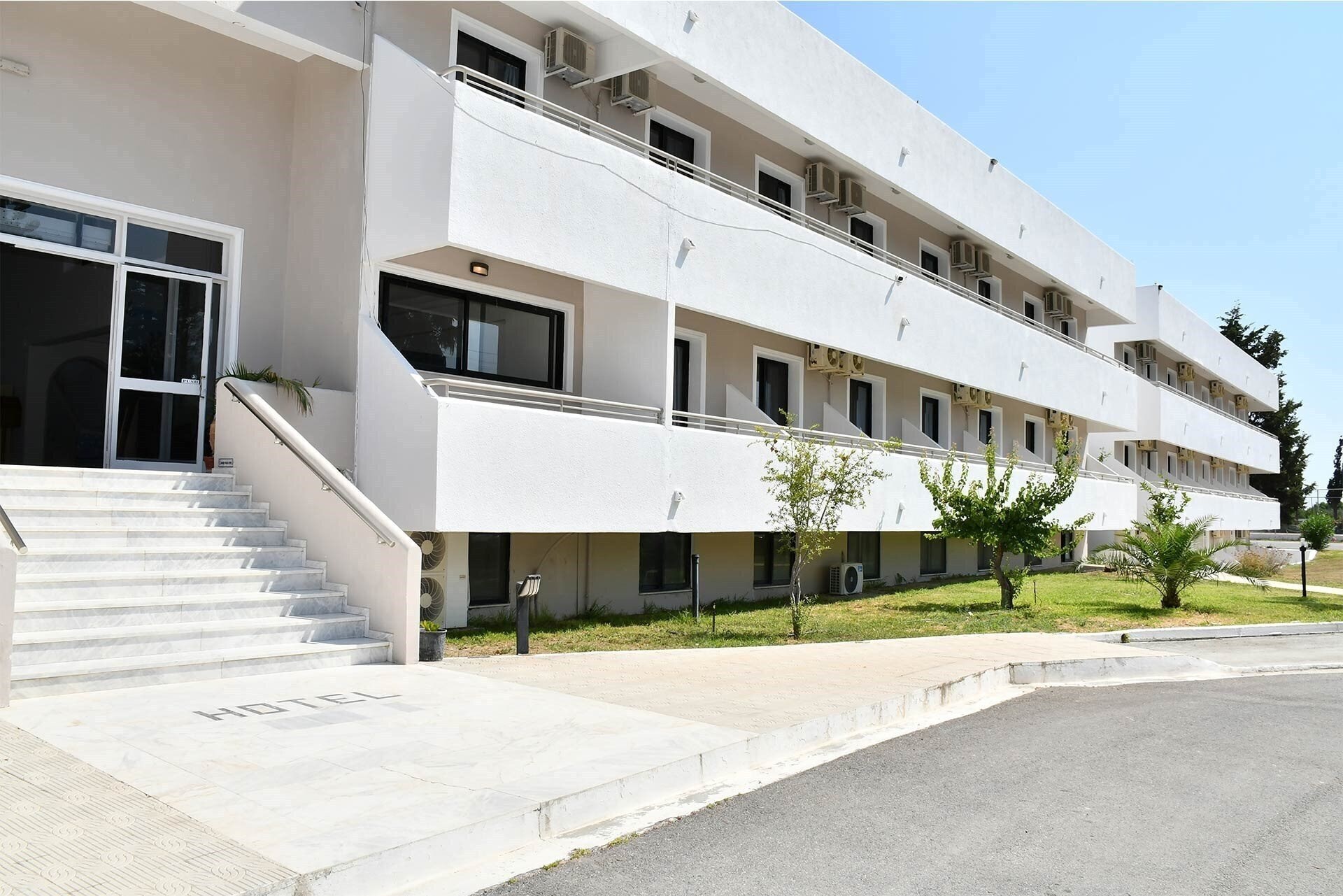 Фото Cavo Mediterraneo 3*