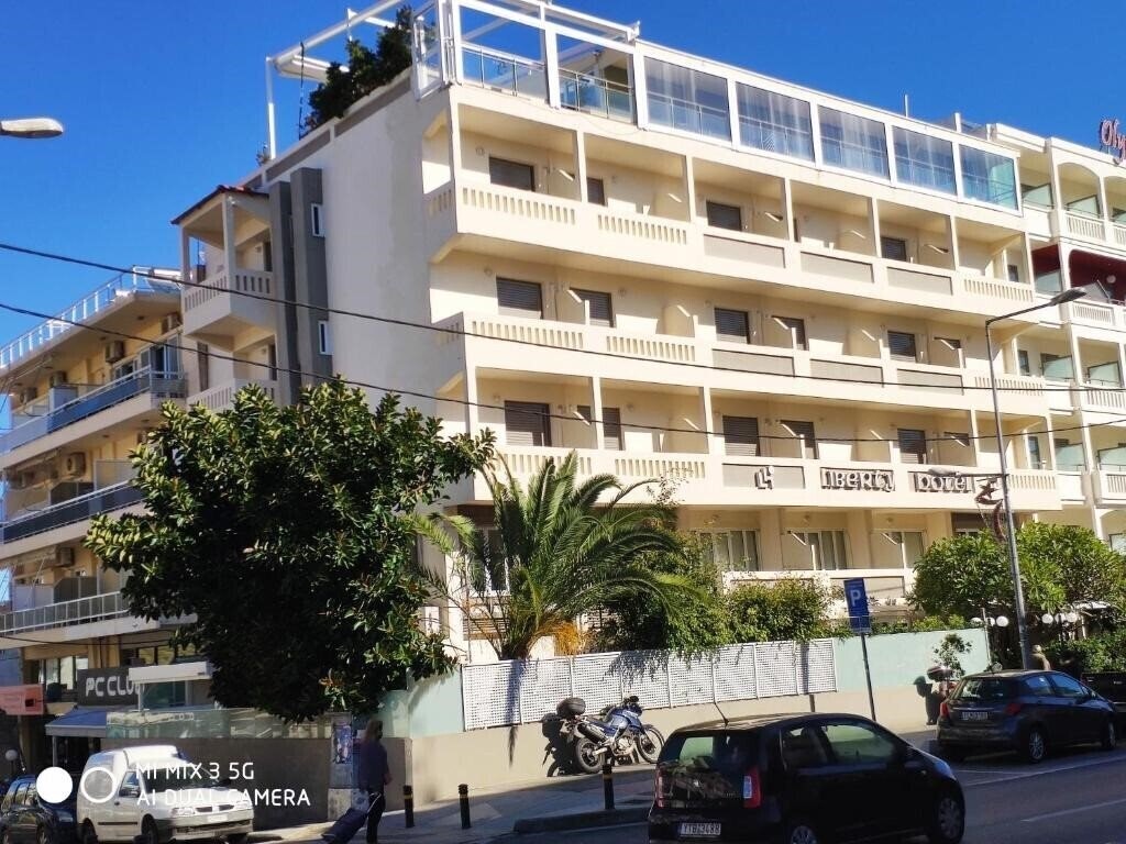 Отель Liberty Hotel 3*