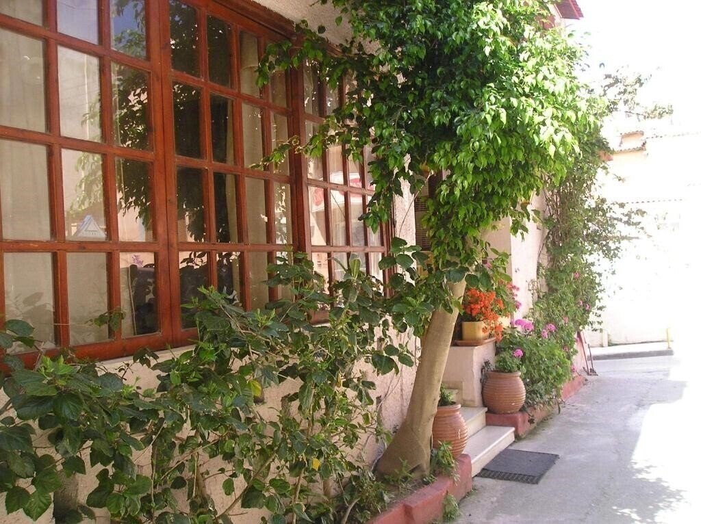 Картинка Tina Hotel 1*