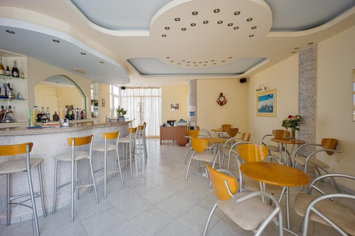 Готель Cosmi Apartments 2*