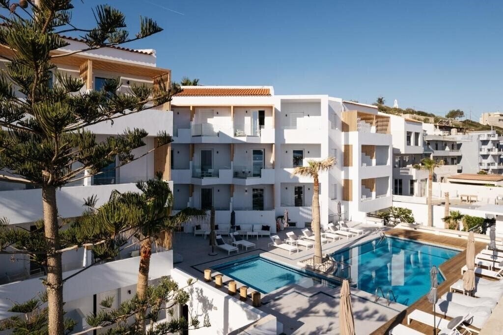 Готель Petradi Beach Hotel 3*