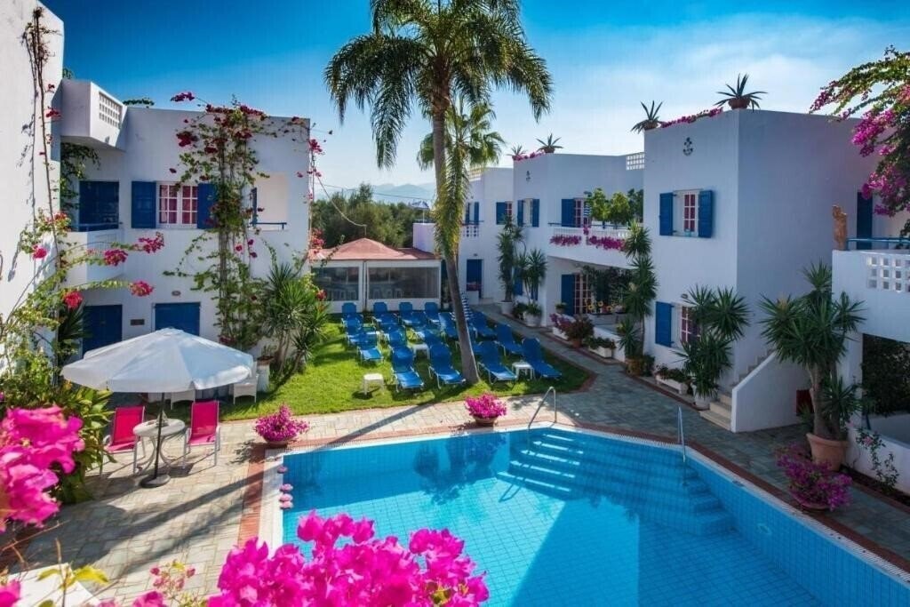 Отель Galini Apartments Malia 3*