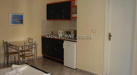 Готель Nirvana Apartments 2*