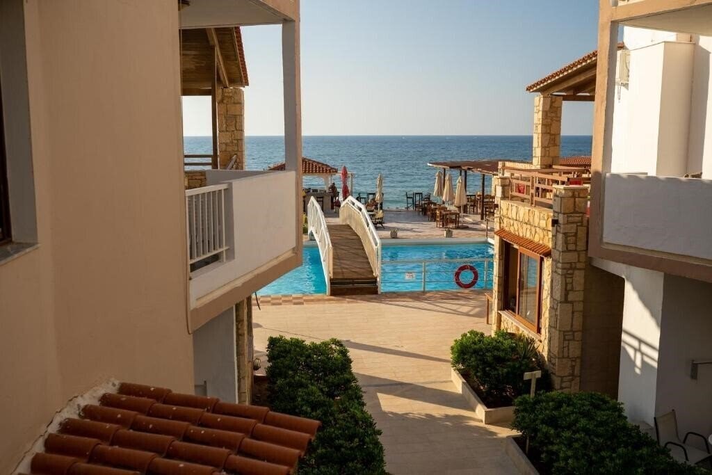 Зображення Ekavi Hotel 3*