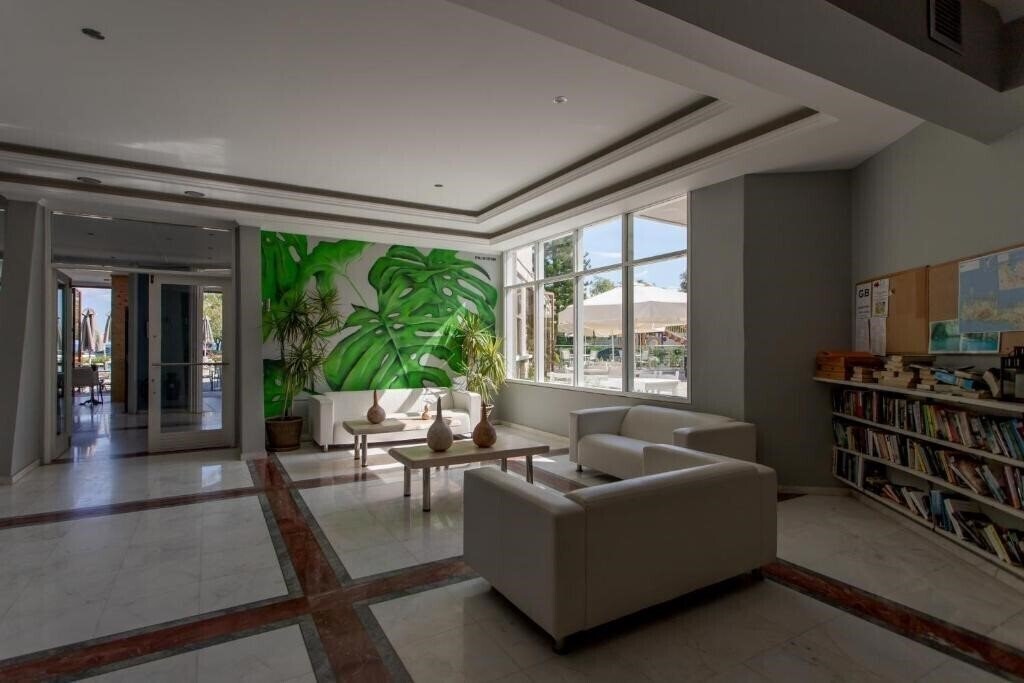 Изображение Georgiupolis Beach Hotel 4*