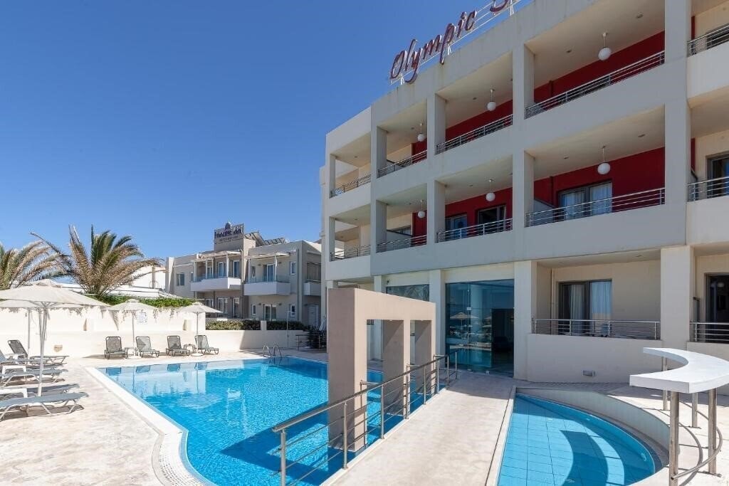 Фото Olympic Suites 4*