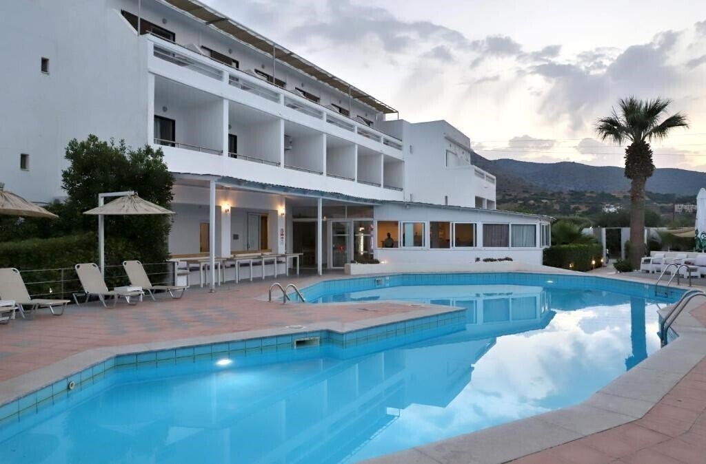 Готель Elounda Krini Hotel 3*