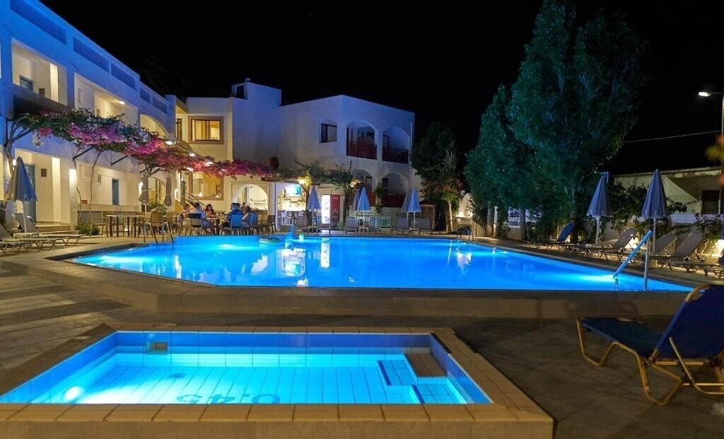 Фото Apollon Aparthotel 3*