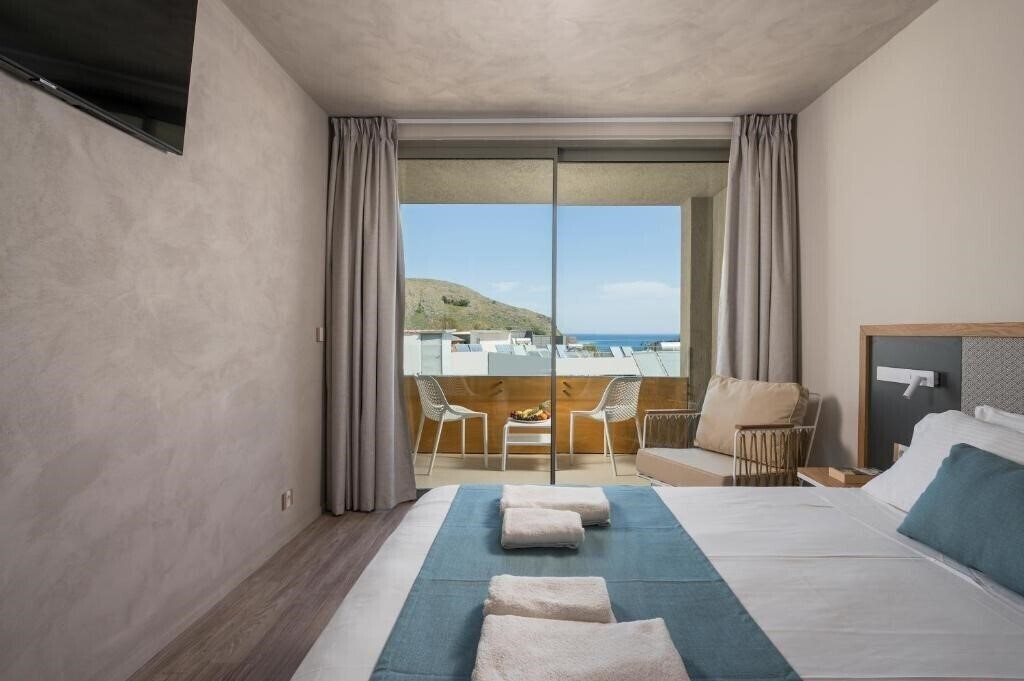 Фото Corissia Beach 3*
