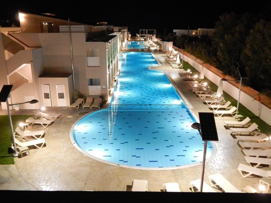 Фото St. Constantin Sea Hotel & SPA Resort 4*