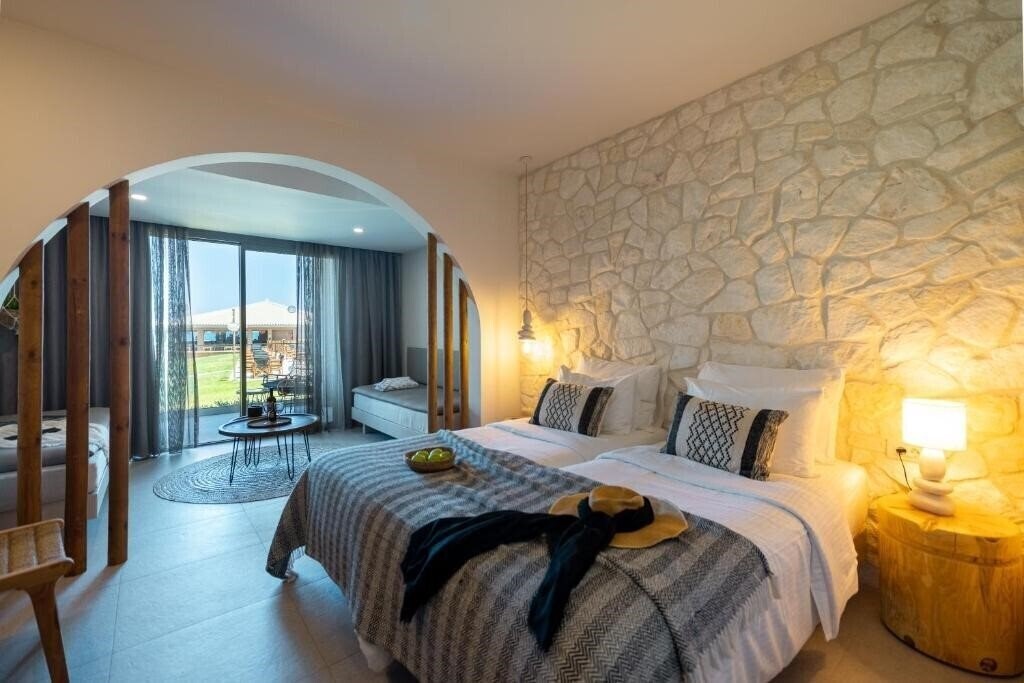 Фотография Eliros Mare 4*