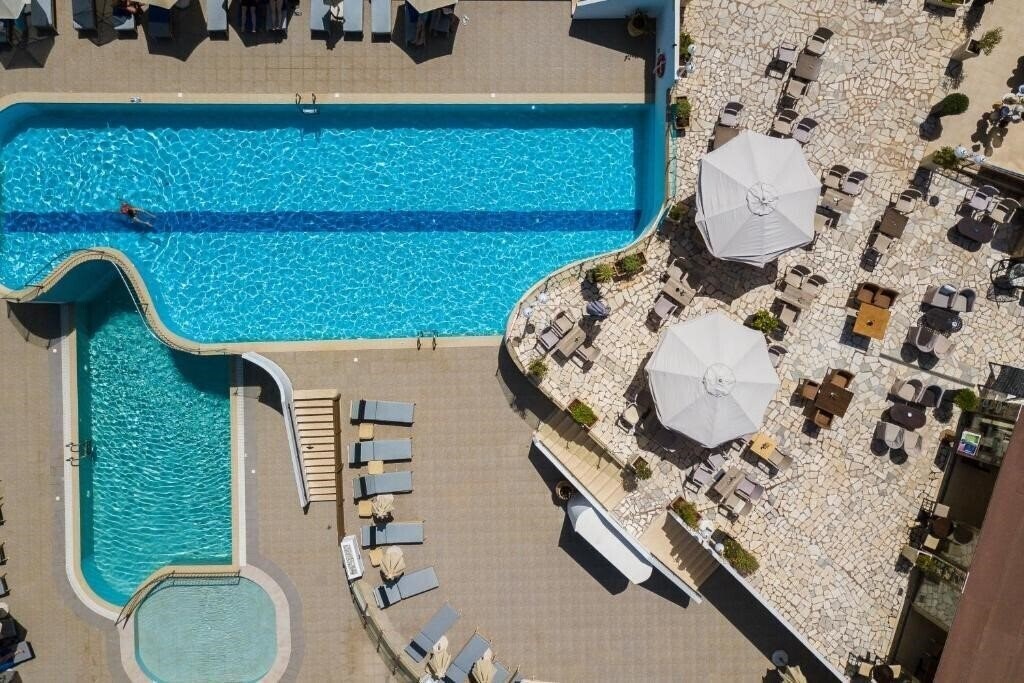 Отель Filion Suites Resort & SPA 5*