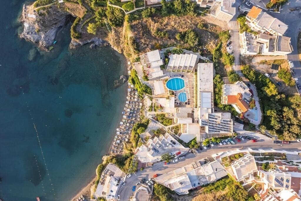 Готель Bali Beach & Sofia Village 3*