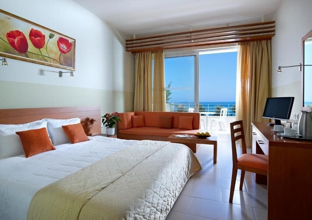 Зображення Bali Beach & Sofia Village 3*
