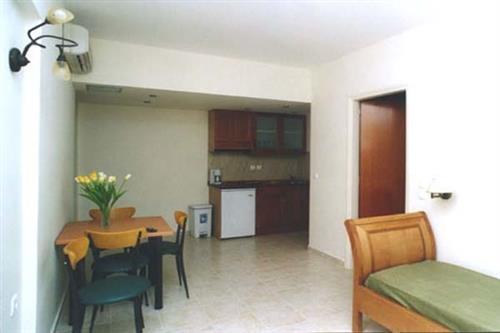 Фотография Mary Apartments 4*