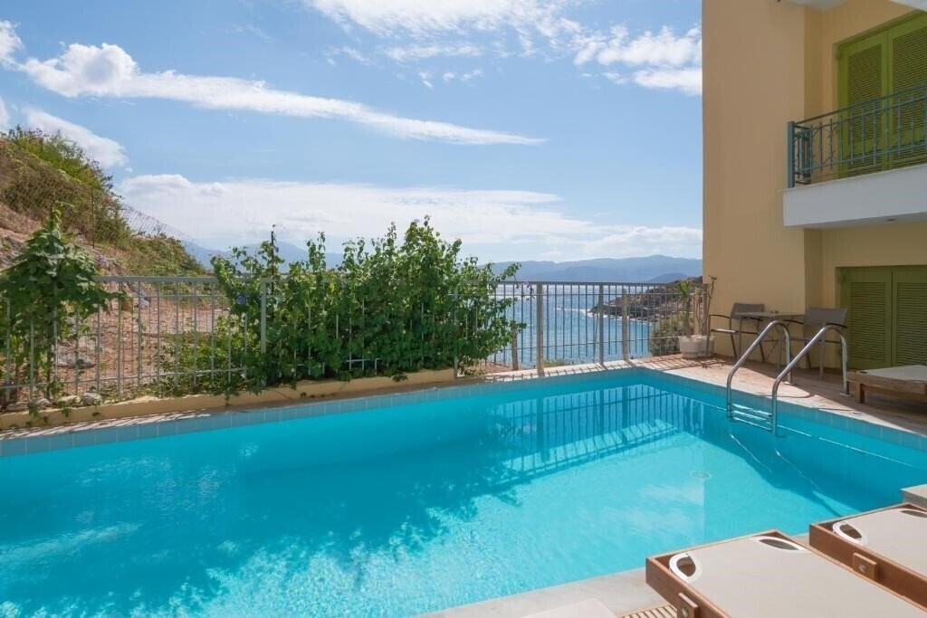 Отель Mare Olympus Apartments 3*