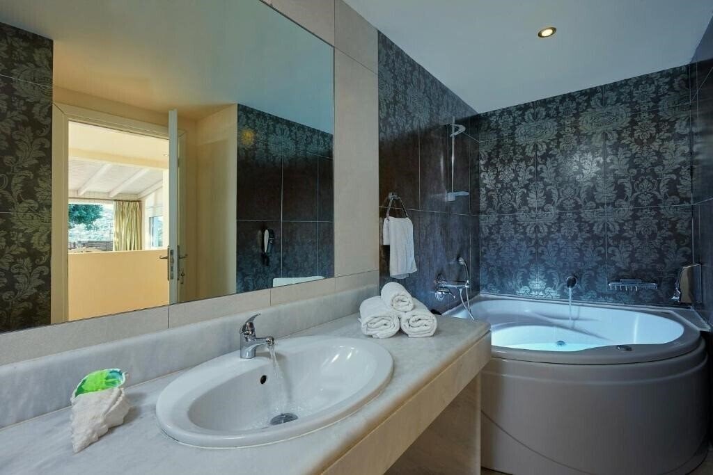 Фото Elounda Eleon Villas 3*