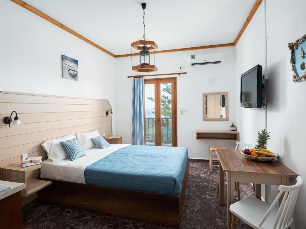 Изображение Spiros-Soula Family Hotel & Apartments 3*
