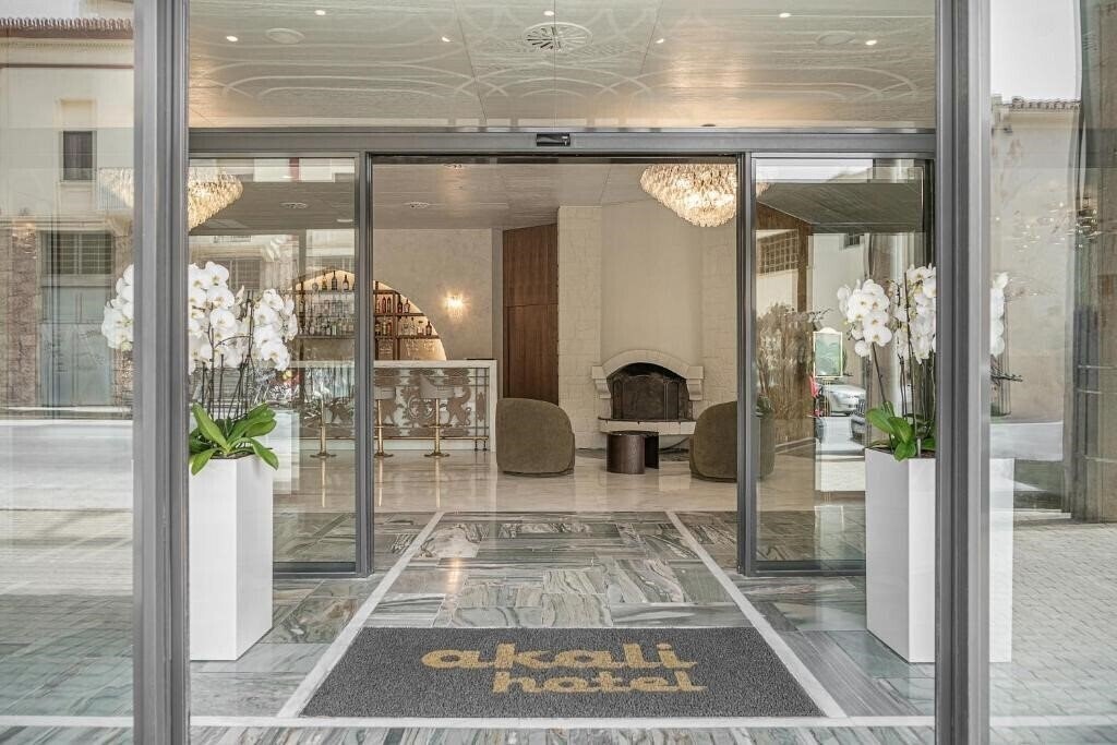 Фото Akali Hotel 4*
