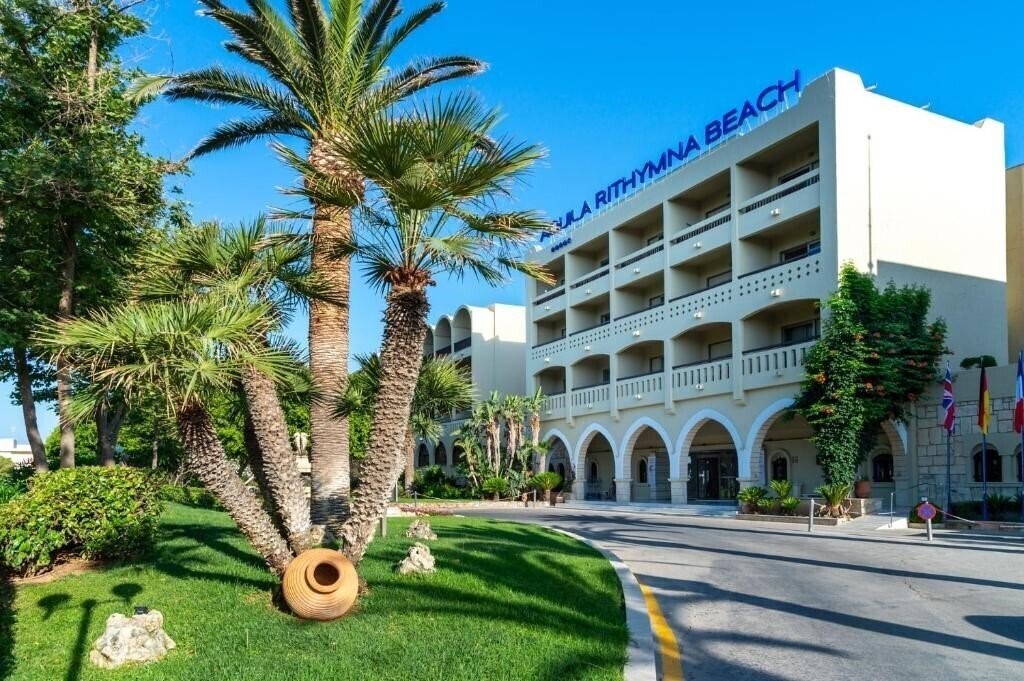 Отель Aquila Rithymna Beach 5*