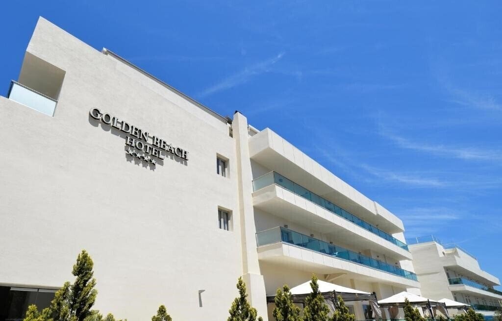 Отель Golden Beach Hersonissos 4*