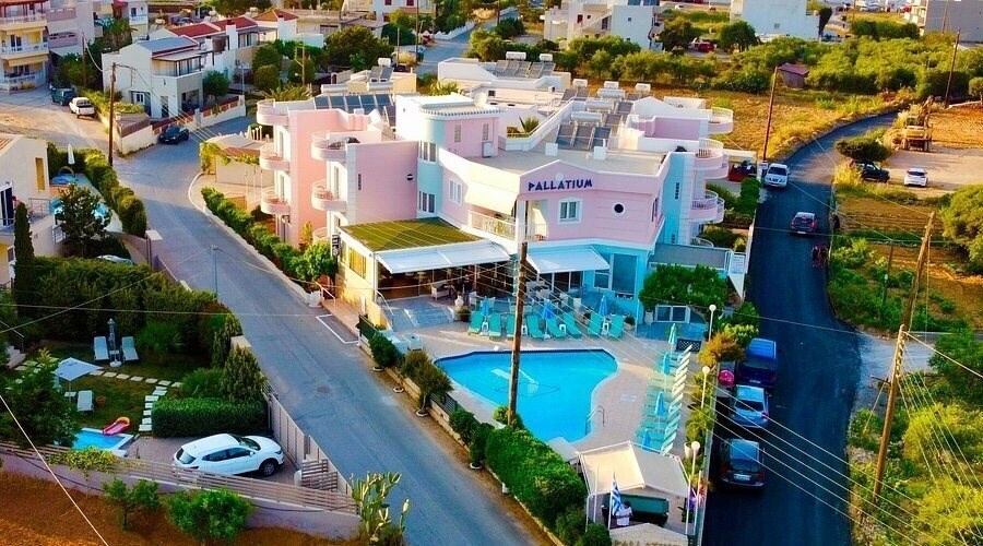 Готель Apartments Pallatium 3*