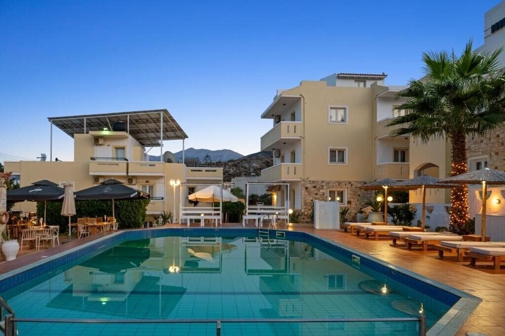 Фотография Nikos Apartments 3*