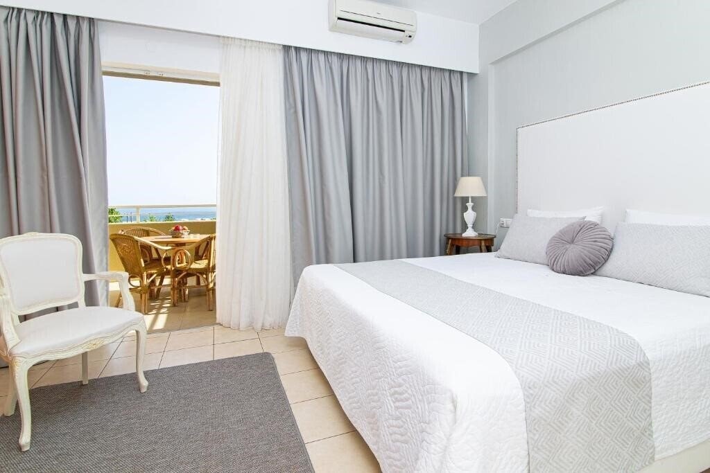 Готель Villa Mare Monte 3*