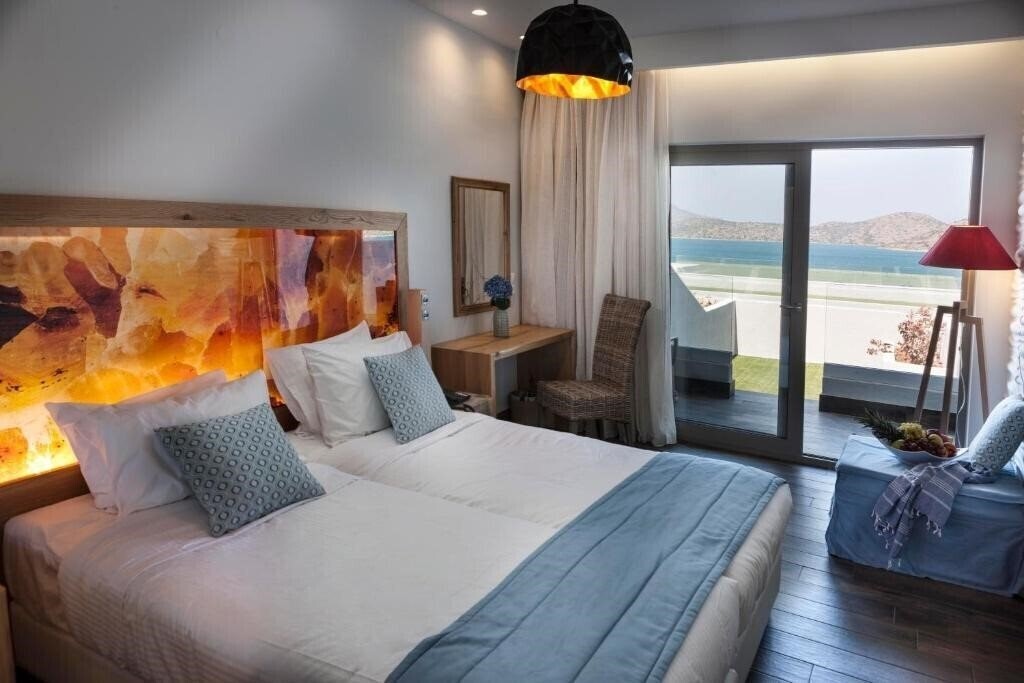 Фото Elounda Orama 4*