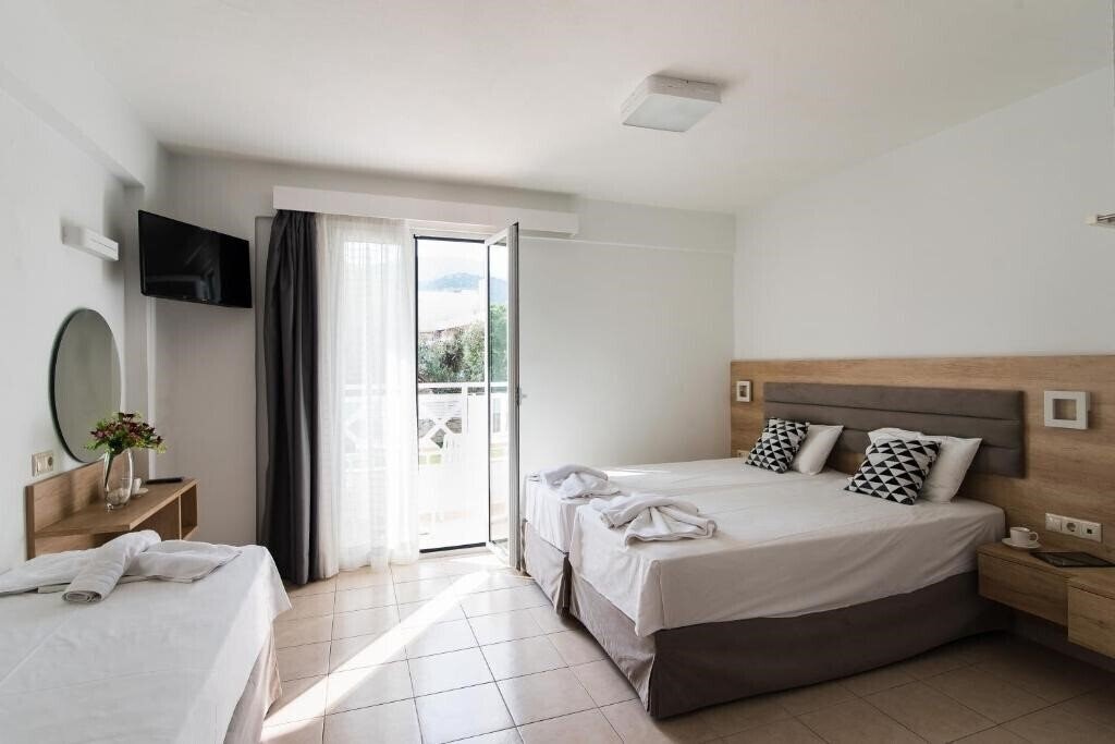 Фотография Vagelis Studios & Apartments 3*
