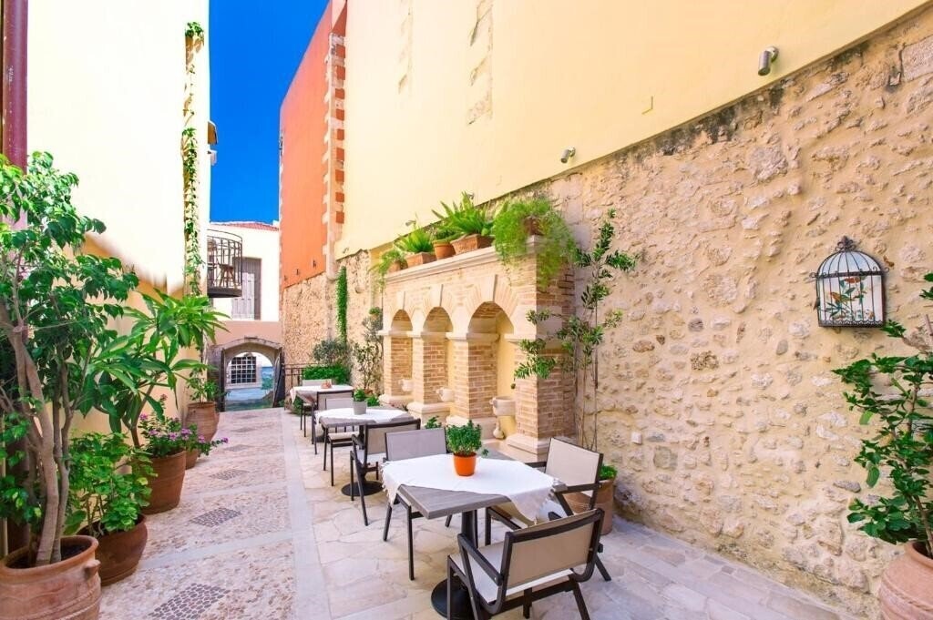 Фотографія Casa Moazzo Suites & Apartments 4*