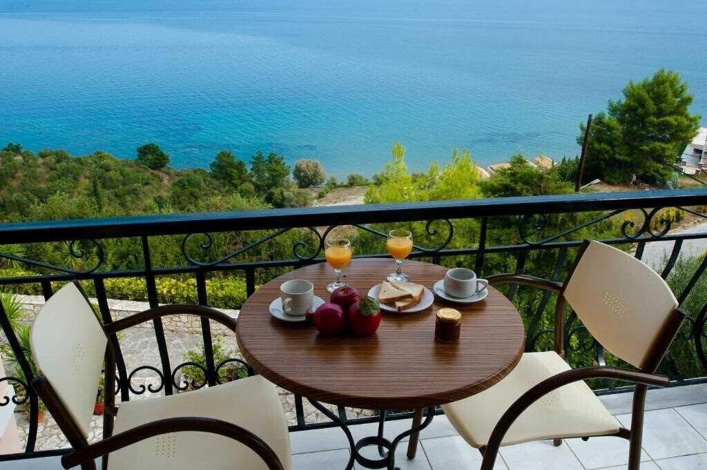 Отель Villa Contessa 2*
