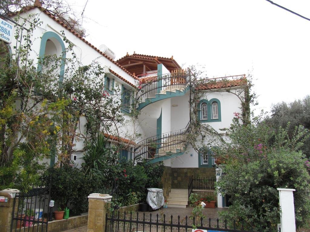 Готель Villa Contessa 2*