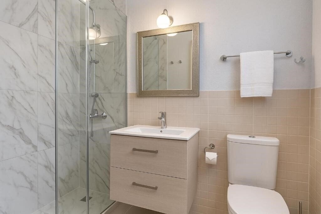 Фотография Korifi Suites & Apartments 4*