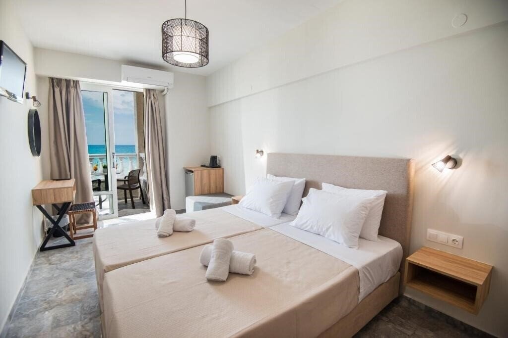 Картинка Birais Beach Studios 3*